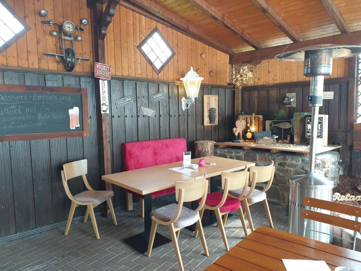 Hotel Restaurant Bauernstube Eschenburg Eksteriør bilde