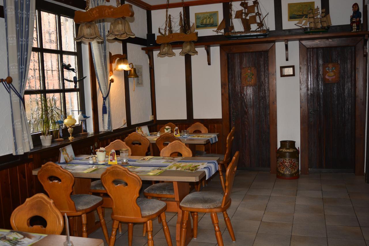 Hotel Restaurant Bauernstube Eschenburg Eksteriør bilde